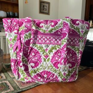 🌷Vera Bradley Julep Tulip 🌷 Tote Bag
